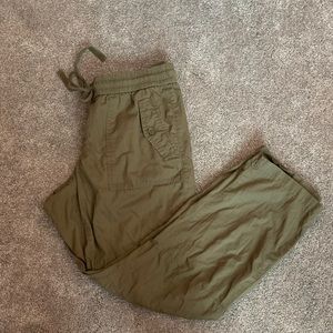 LOFT Cargo Pants Size 6 Hunter Green